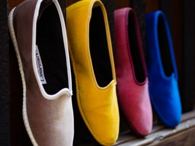 Nuova stagione, nuovi colori: le friulane, la calzatura ideale per la primavera!